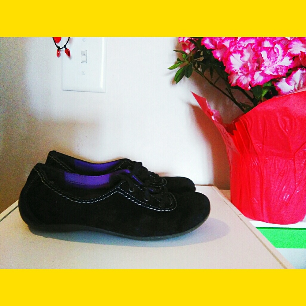 Women's Shoes